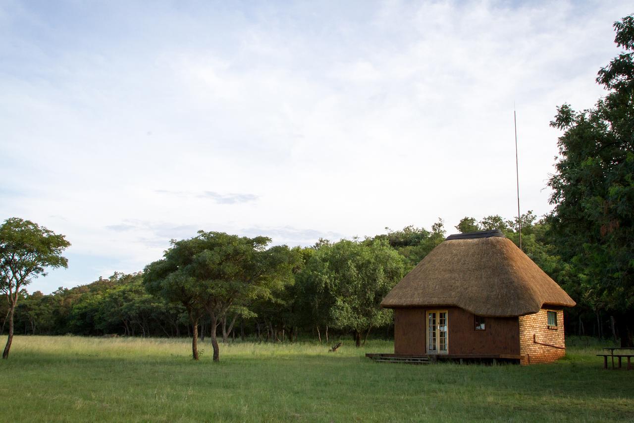 Ezemvelo Nature Reserve Vaalplaas Exterior photo